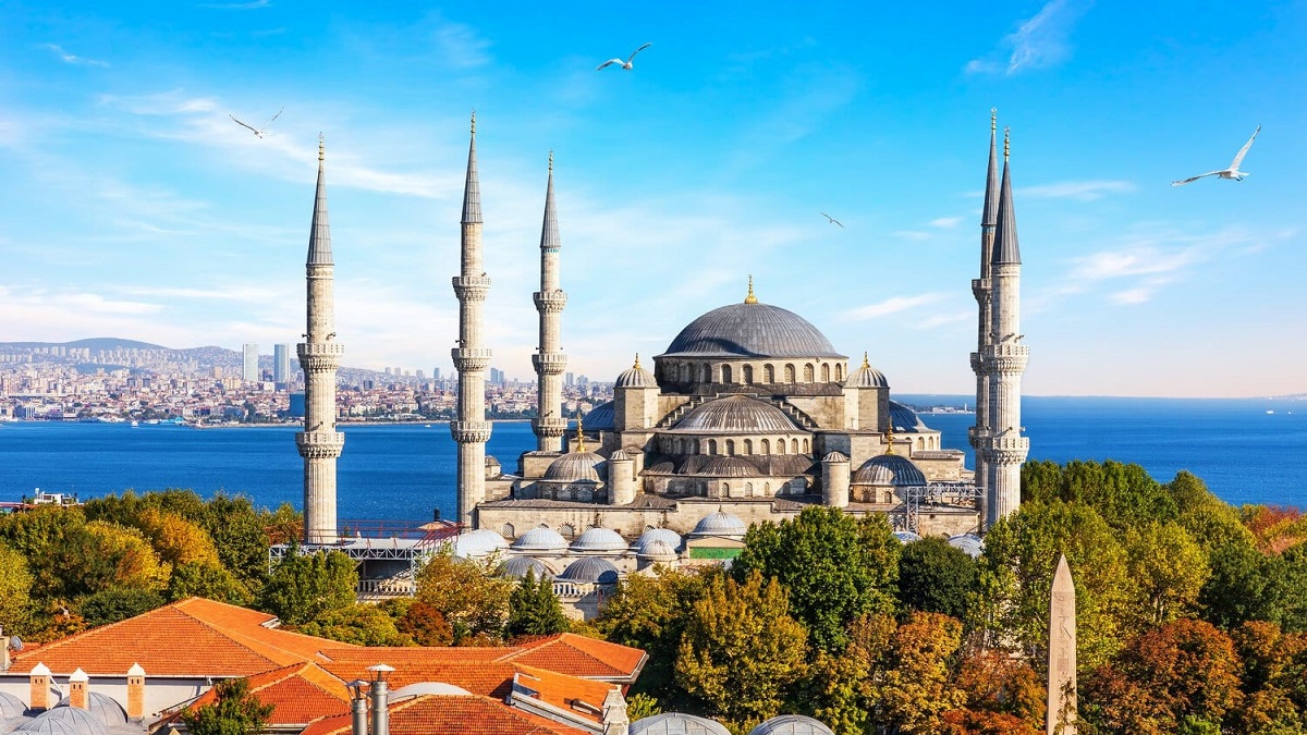 5 دلیل برای اینکه به جای کیش به استانبول سفر کنیم