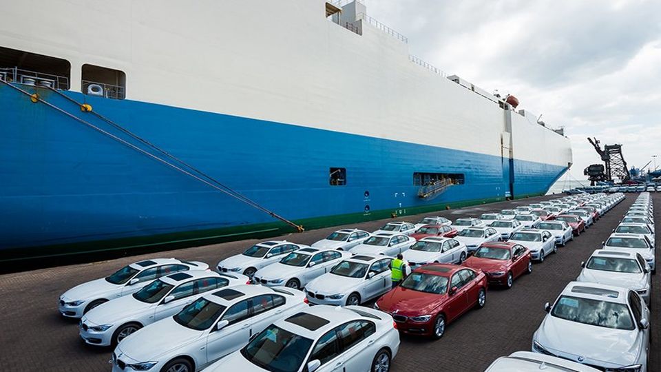 The date of introduction of authorized car importers was determined