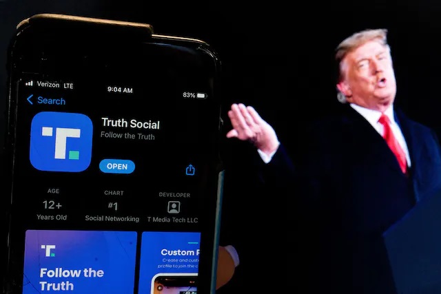 Trump's social network on Google Play;  Acceptance of content moderation policy by the truth!