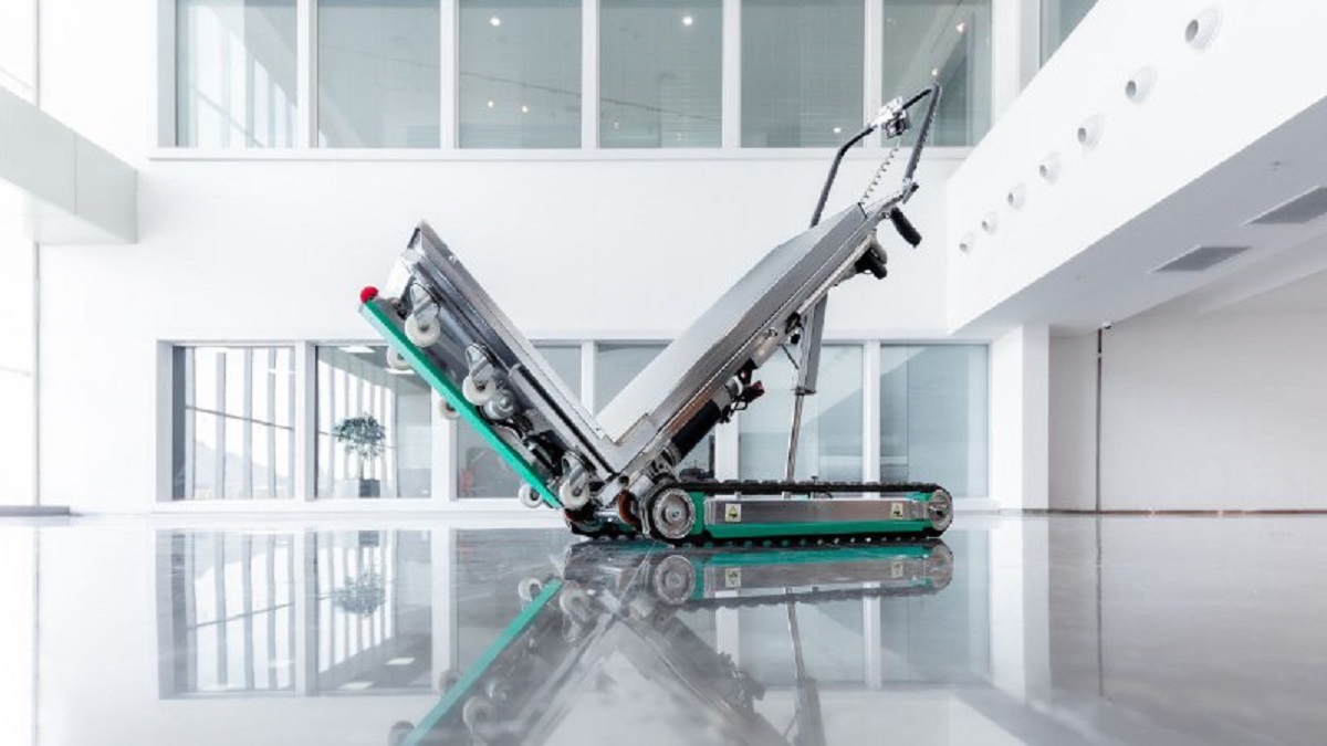 ربات پله‌رو نسل اول اسنوا ؛ چالش‌ها و انتظارات از نسل دوم