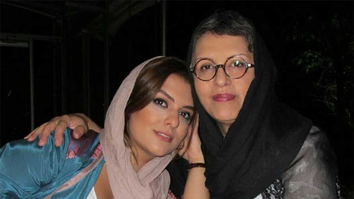 کشف حجاب دنیا مدنی