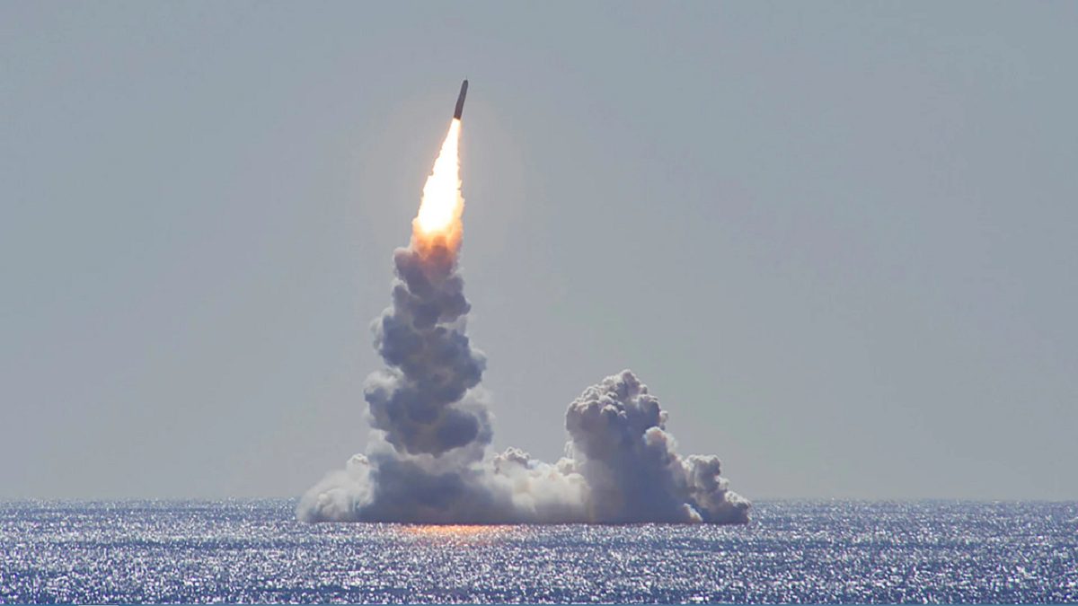 کره شمالی سال 2023 را با آزمایش یک موشک بالستیک جدید جشن گرفت؛ سالی که نکوست از بهارش پیداست؟