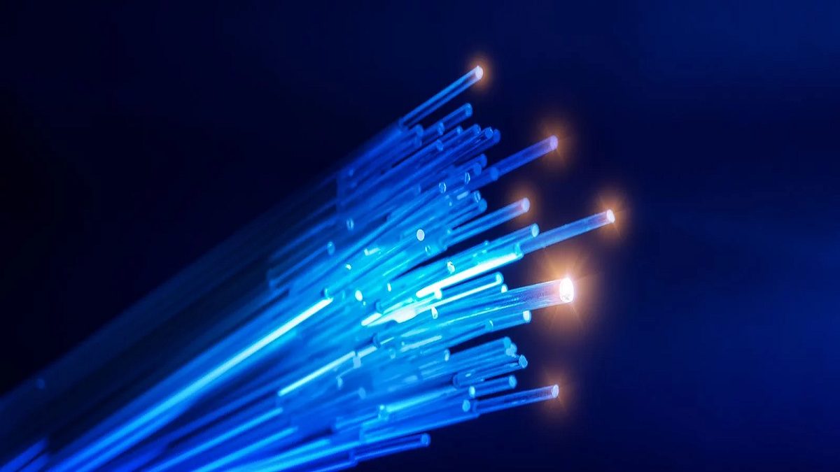 حداقل 6 میلیون خانوار به شبکه فیبر نوری متصل می‌شوند