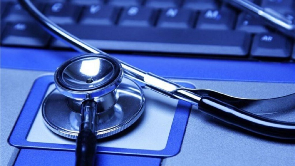 رئیس کارگروه سلامت دیجیتال خواستار رفع محدودیت‌های پلتفرم‌های سلامت آنلاین شد