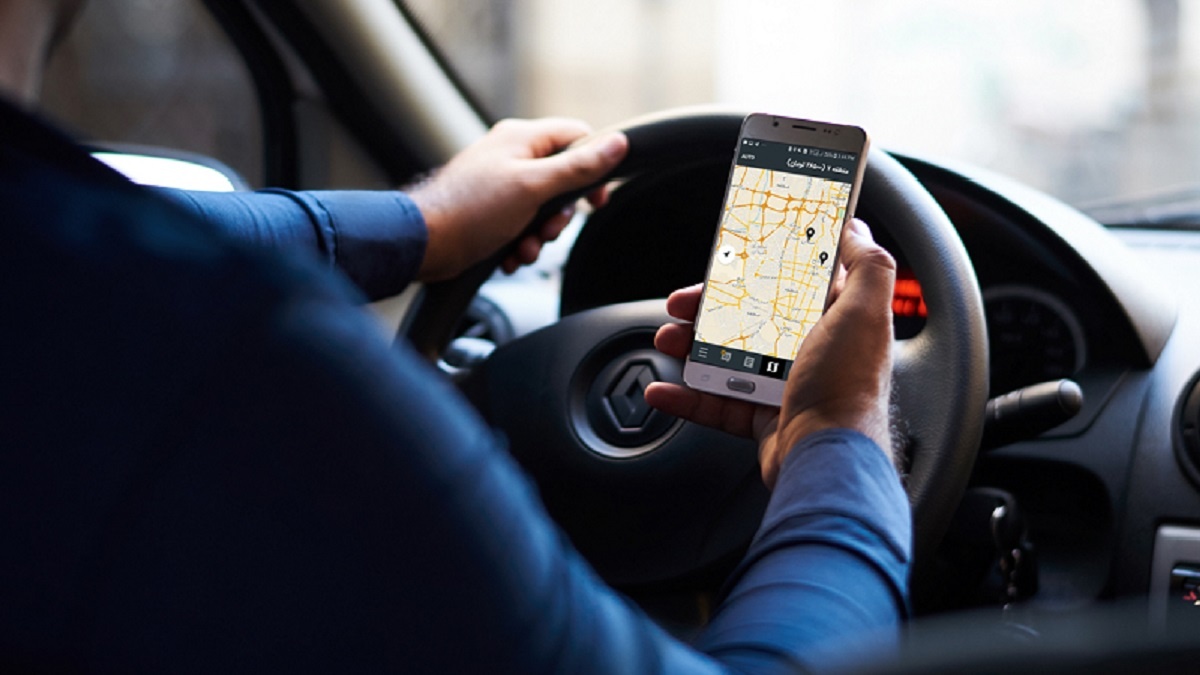 فعالیت تاکسی‌های اینترنتی در مسیرهای بین شهری مشروط به کسب مجوز شد