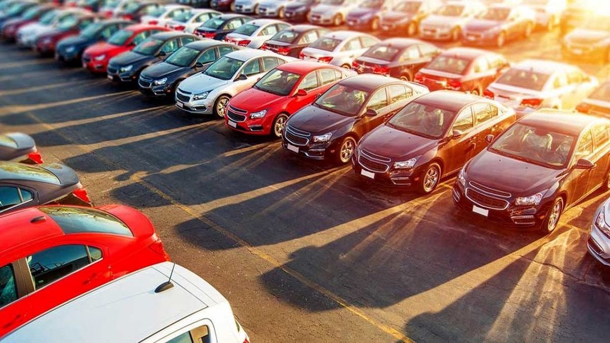 نحوه فروش خودروهای وارداتی تغییر می‌کند؛ خداحافظی با بورس کالا؟