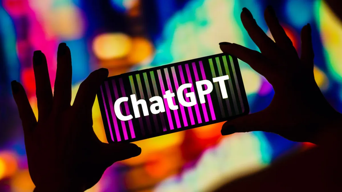 باگ ChatGPT منجر به افشای اطلاعات کاربران می‌شود؛ مراقب باشید