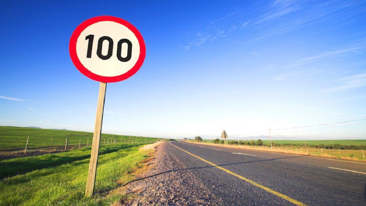 تصویب کاهش 10 کیلومتری سرعت مجاز در آزادراه ها