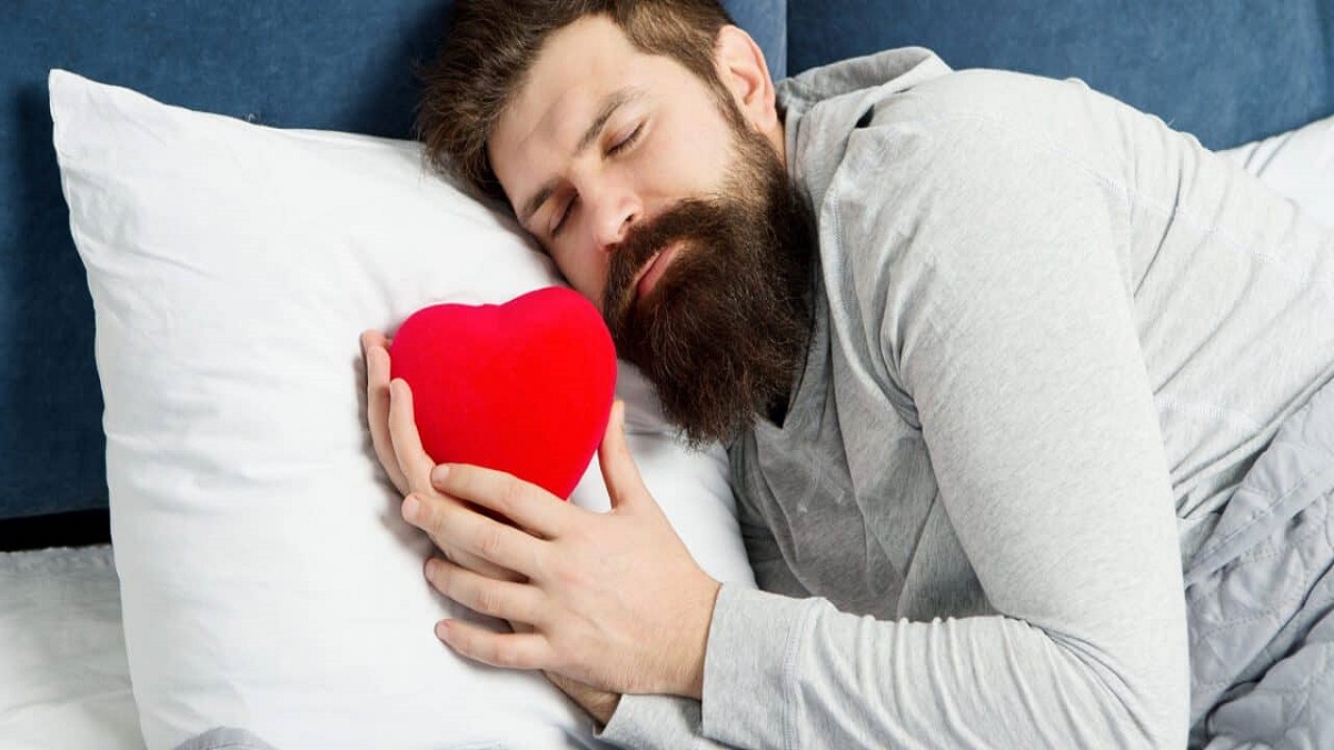 بیش از 30 دقیقه خواب روزانه احتمال ابتلا به این بیماری قلبی را تشدید می‌کند!