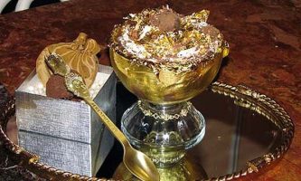 ژاپن گرانترین بستنی جهان را دارد
