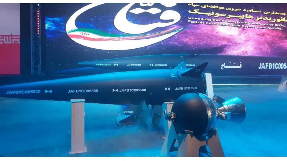مشخصات موشک ها و پهپادهای ایرانی که در حمله به اسرائیل استفاده شد