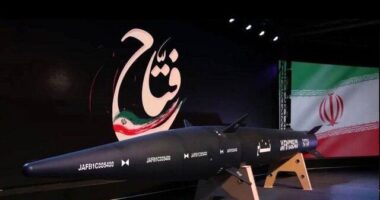 نخستین موشک هایپرسونیک ایران توسط سپاه پاسداران رونمایی شد