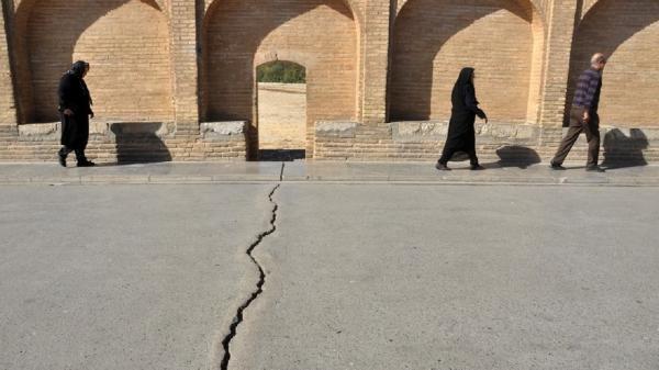 نرخ فرونشست اصفهان به مرحله بحران رسیده است