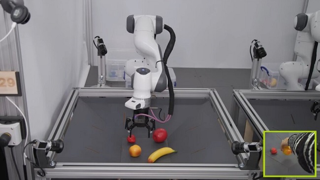 هوش مصنوعی جدید دیپ مایند به‌نام RoboCat معرفی شد