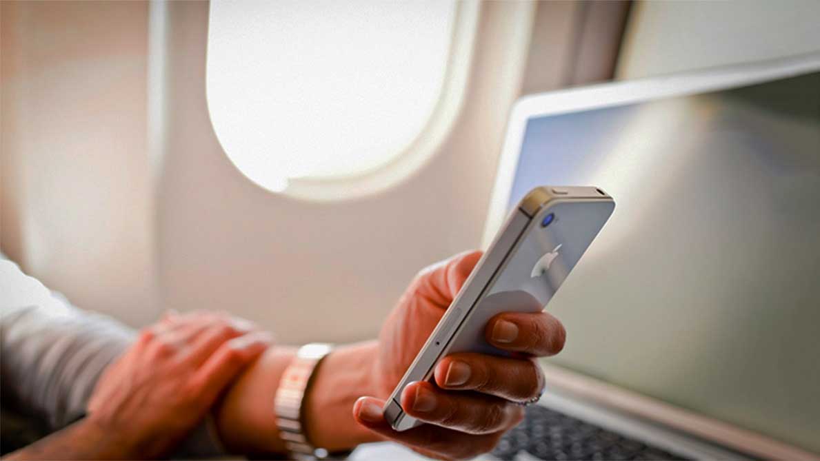 موبایل در هواپیما