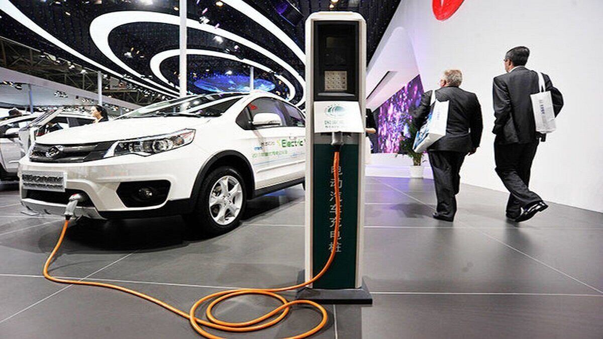 ادعای واردات خودرو برقی با وجود بحران برق