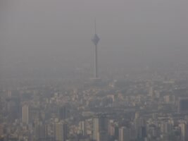 گرد و خاک و هوای آلوده 14 استان را درگیر خود می‌کند
