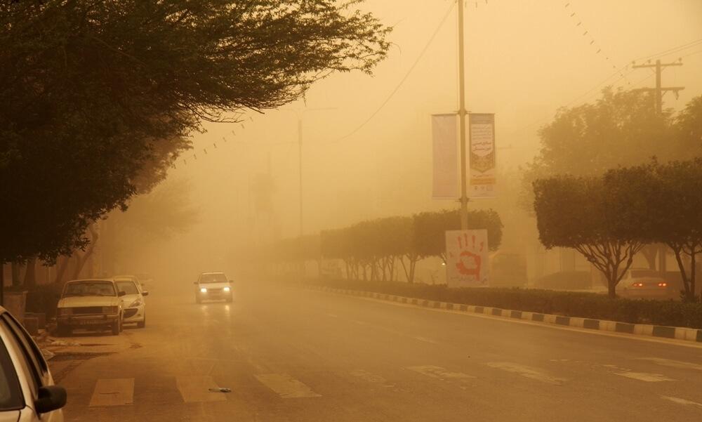 گرد و خاک و هوای آلوده 14 استان را درگیر خود می‌کند