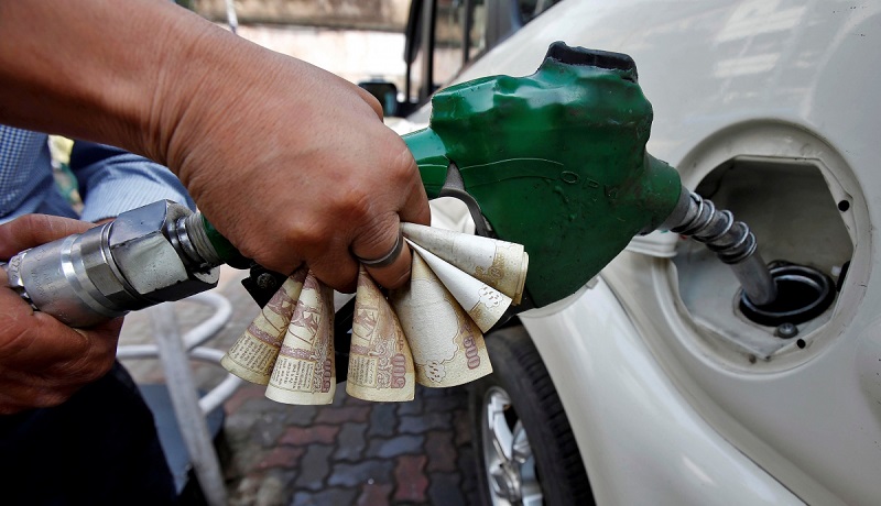 افزایش قیمت بنزین لغو نشده، به بعد از انتخابات مجلس موکول شده است!
