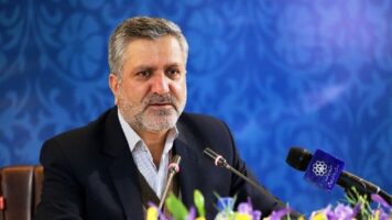 پیشنهاد وزیر کار به کارگران ؛ خودتان با چانه‌زنی حقوق بیشتری از کارفرما بگیرید!