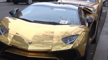کلکسیون خودروهای لوکس طلایی بن سلمان را ببینید