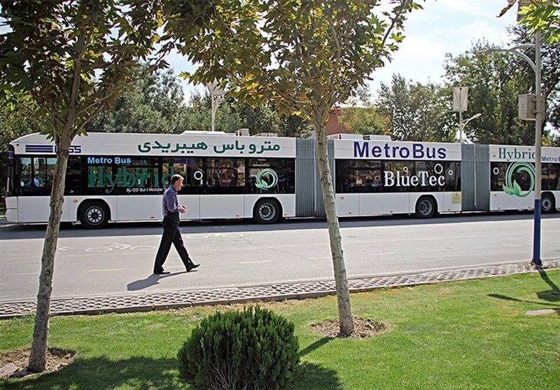 نخستین متروباس تهران آغاز به کار کرد [+عکس]