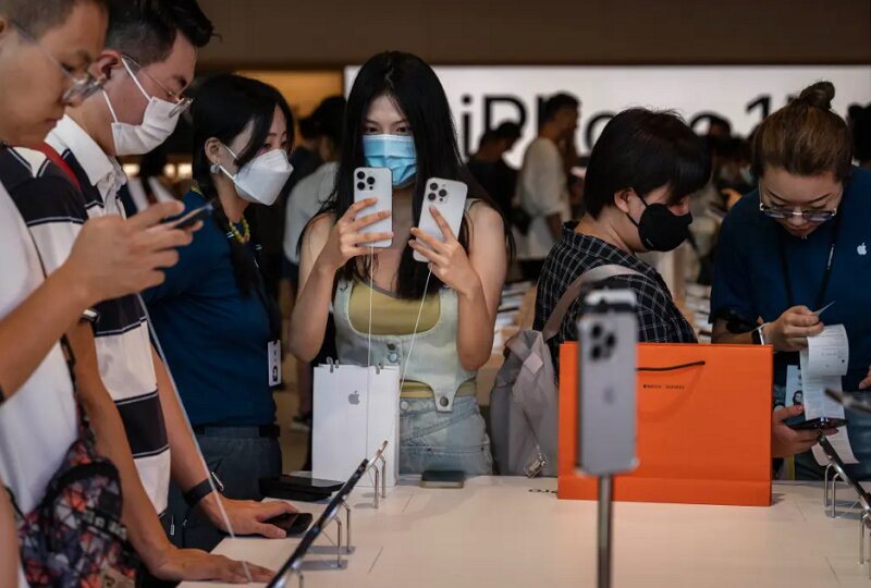 رکوردشکنی فروش آیفون 15 در چین