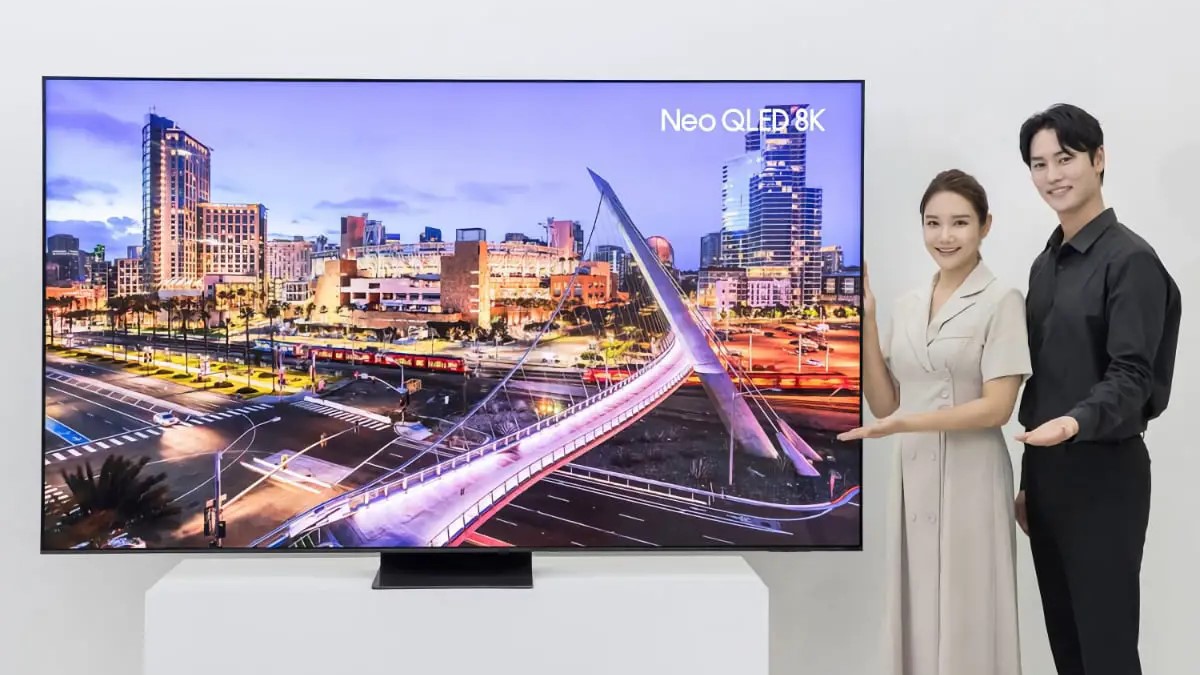 بزرگترین تلویزیون 8K سامسونگ با اندازه 98 اینچی معرفی شد
