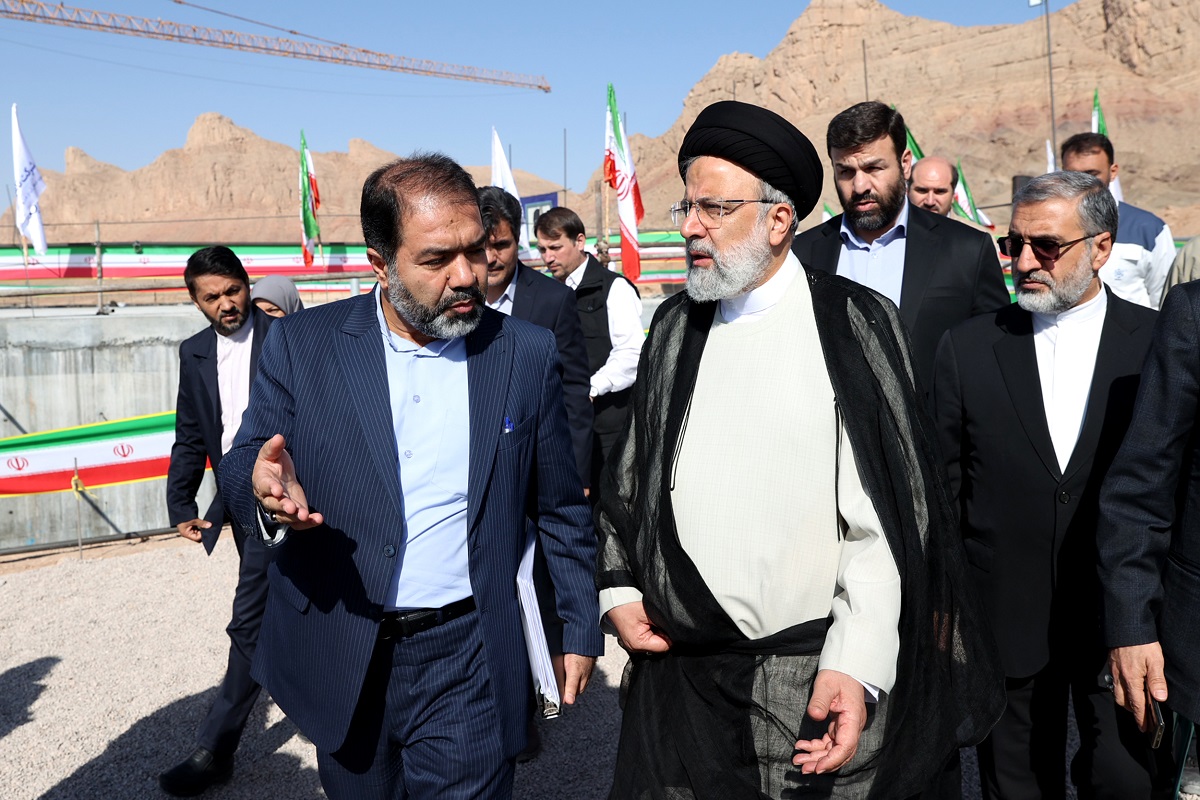 مرحله دوم انتقال آب دریای عمان به اصفهان آغاز شد