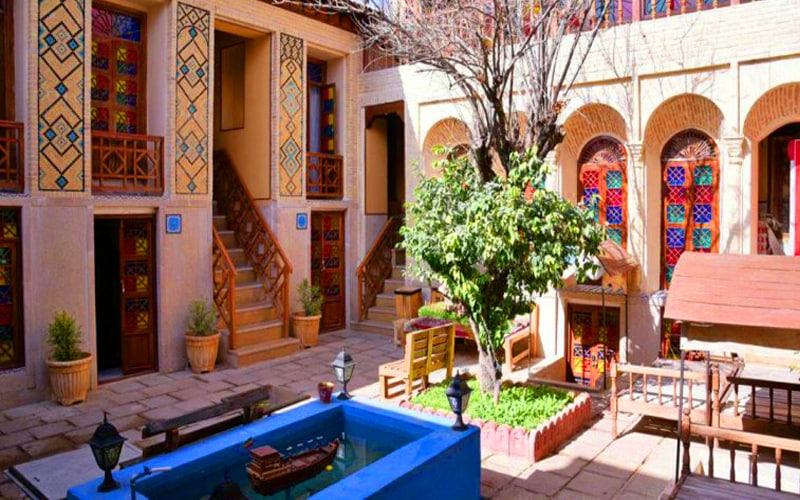 بهترین هتل سنتی شیراز