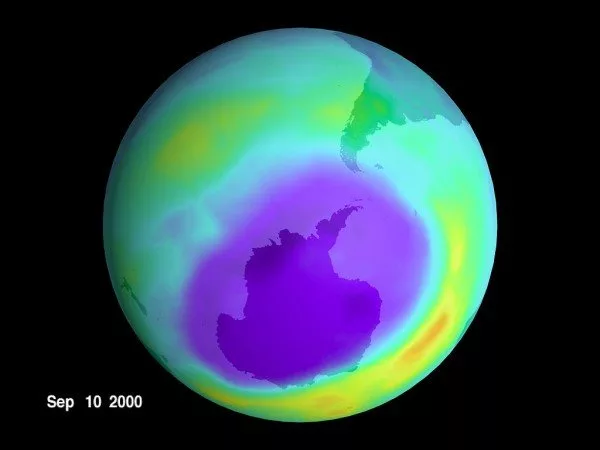 گستردگی حفره لایه اوزون در بالای قطب جنوب به سه برابر مساحت کشور برزیل رسیده است