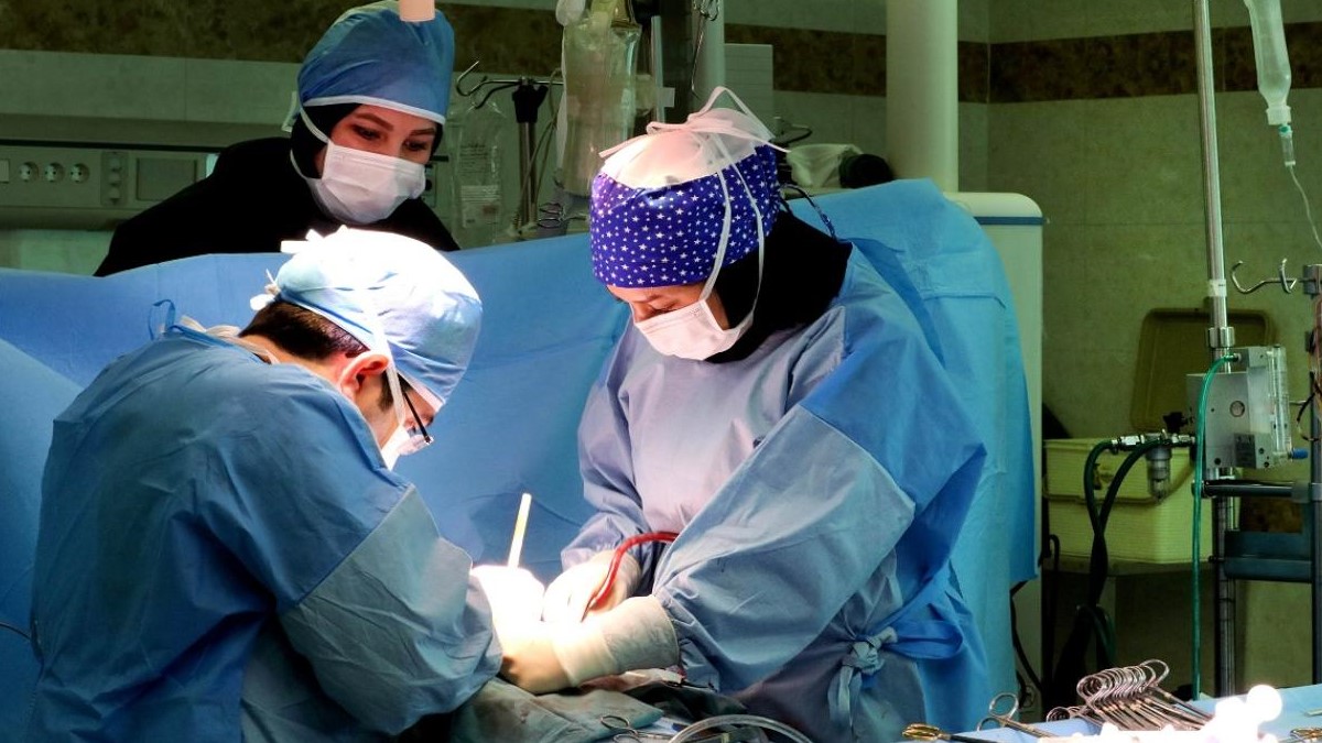 طراحی لباس جراحی اسلامی برای بیماران ایرانی