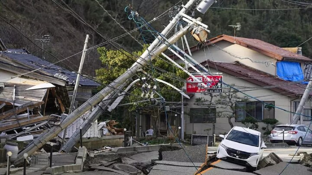 زلزله اخیر ژاپن 4 متر زمین را جابه‌جا کرد