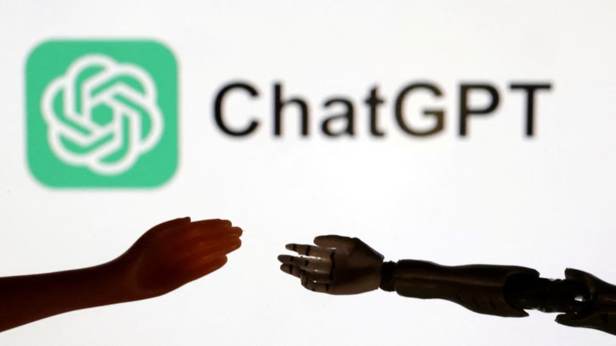 هوش مصنوعی ChatGPT به رقابت با دستیار مجازی گوگل برمی‌خیزد