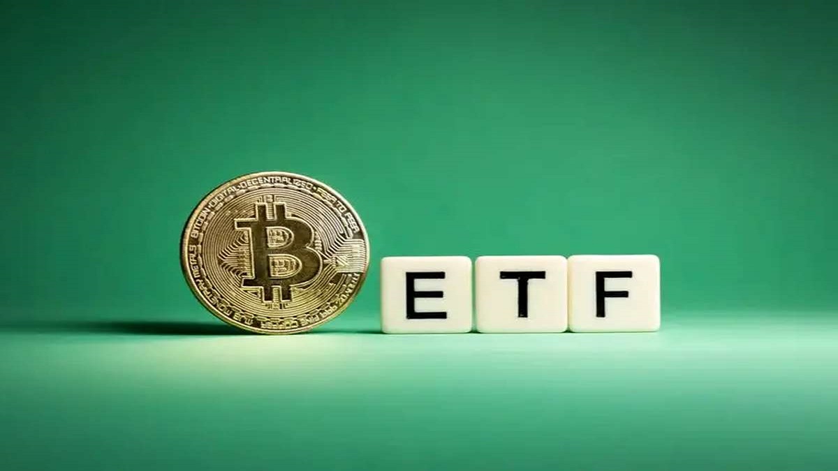 انتظار سخت جامعه کریپتو به پایان رسید؛ بالاخره اولین ETF های بیت کوین تائید شد