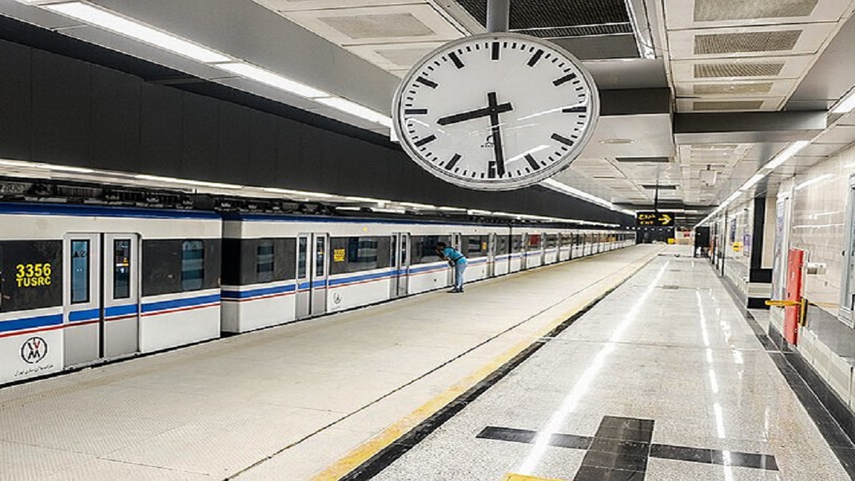 ساعت خدمات دهی مترو افزایش می‌یابد