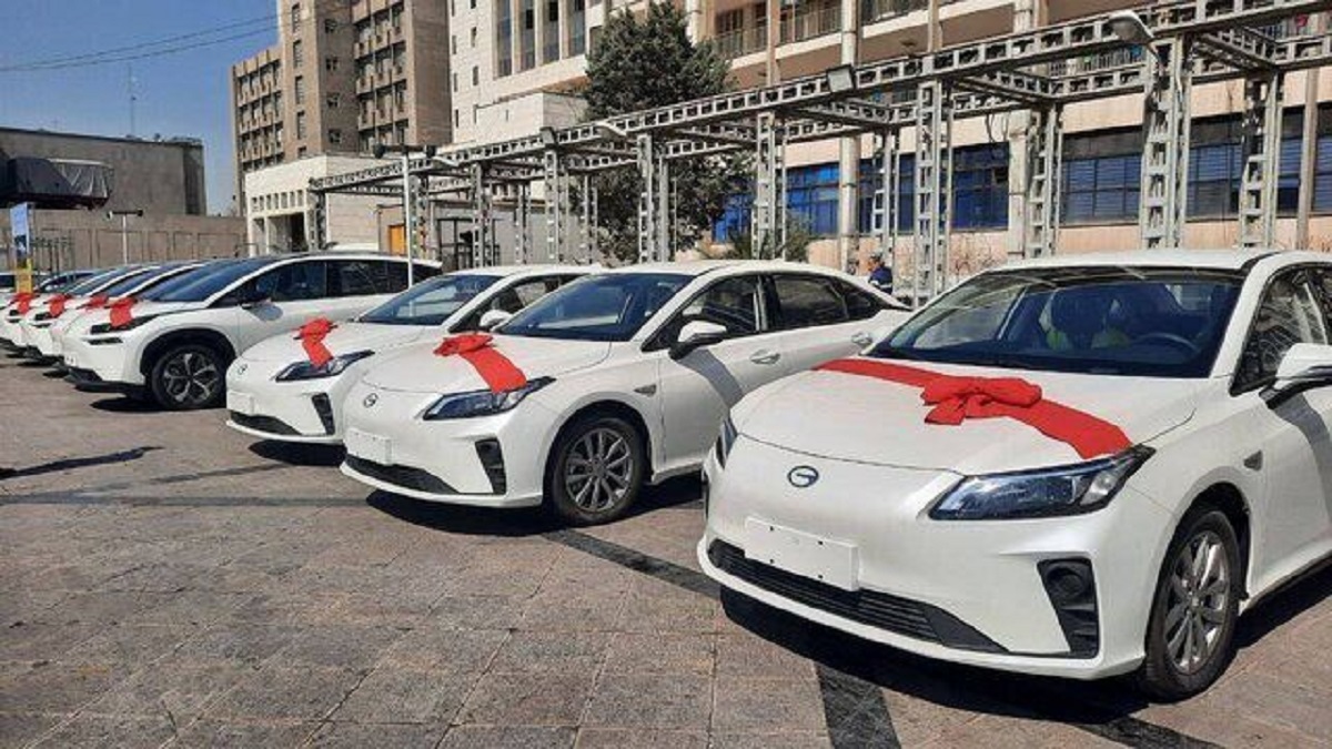 تاکسی های برقی جدید تهران رونمایی شدند [+ عکس]