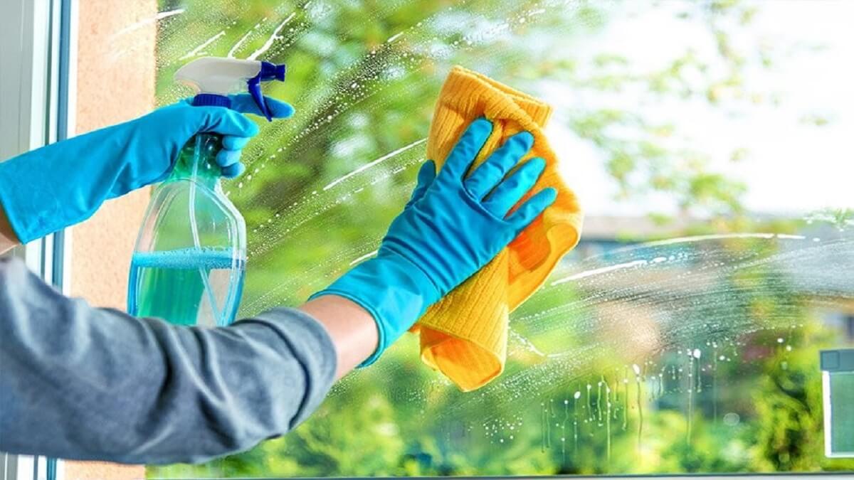 قیمت نظافت منزل و راه پله توسط شرکت خدماتی نظافتی