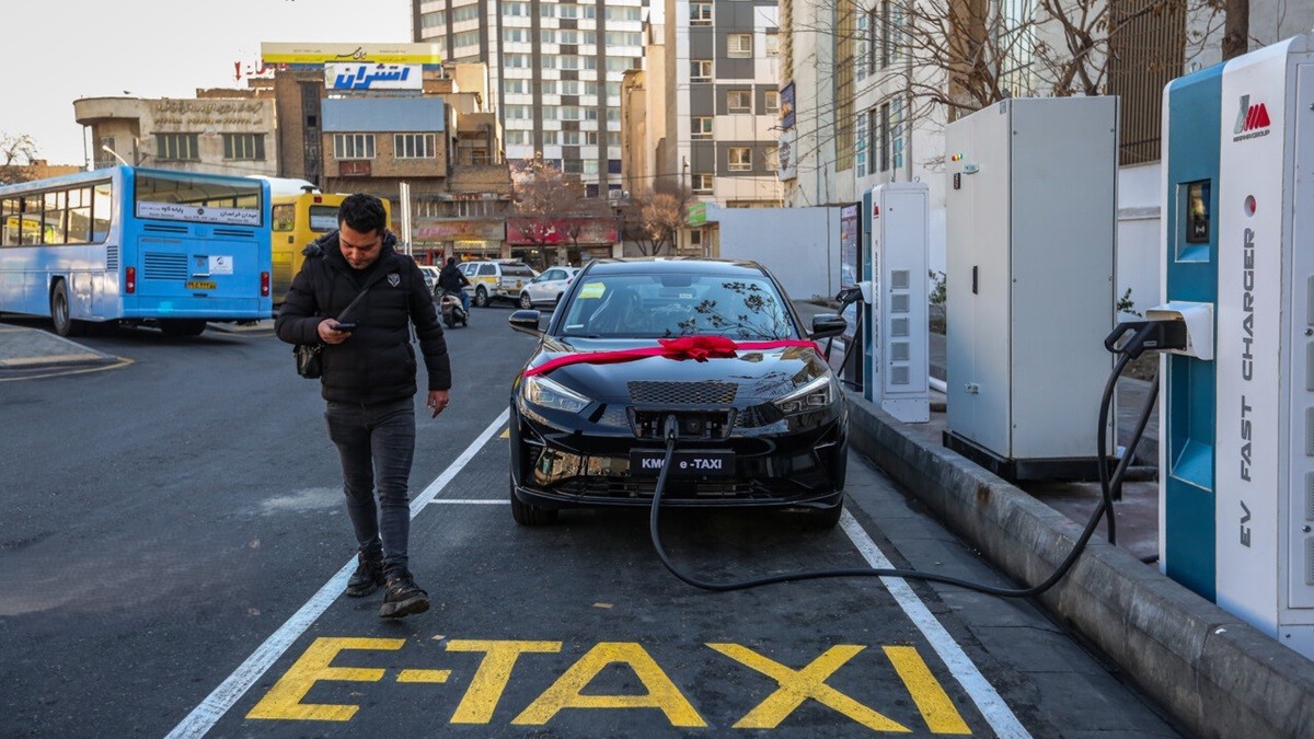 کاهش کرایه تاکسی های برقی در گرو دولت ؛ یارانه دولت به رانندگان