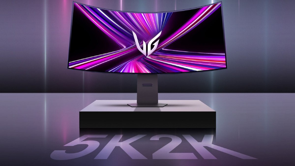 اولین نمایشگر OLED منعطف جهان با رزولوشن ۵K2K – بازیگرها ارائه شد