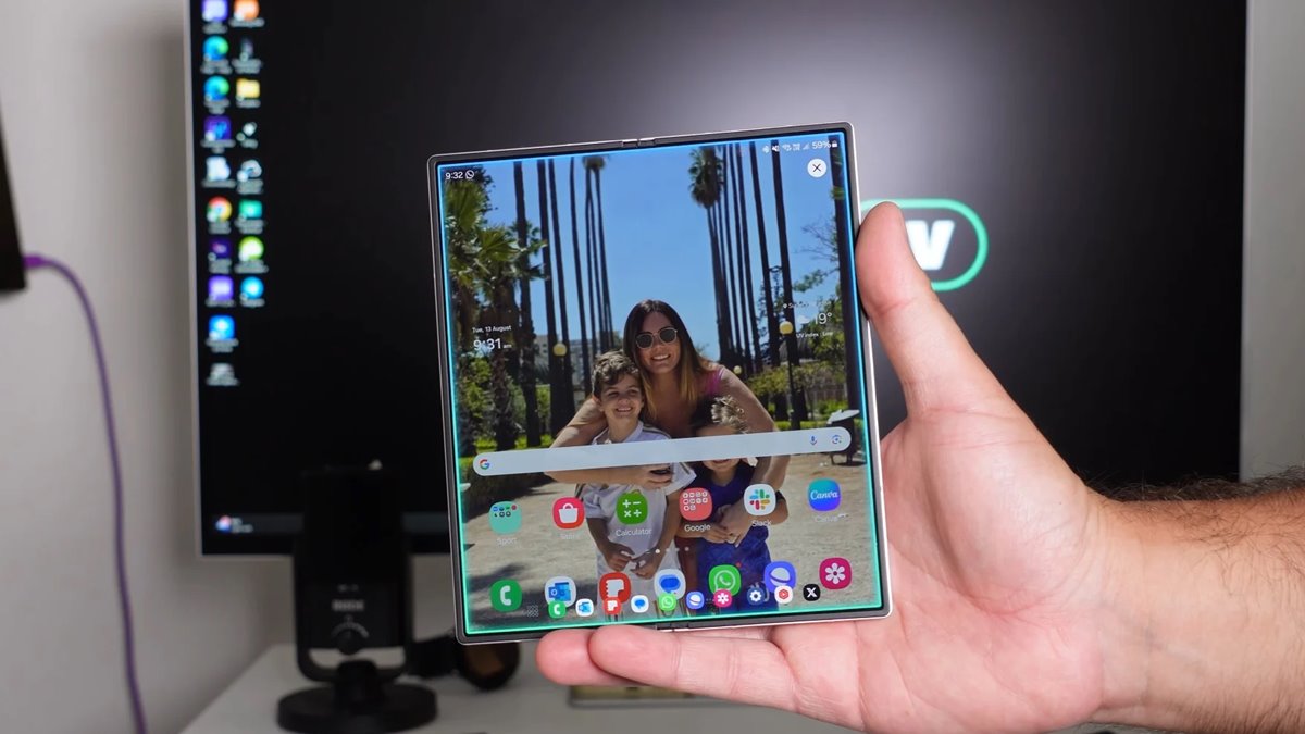 گلکسی Z Fold 7 با اندروید 16 و رابط کاربری One UI 8 دیده شد