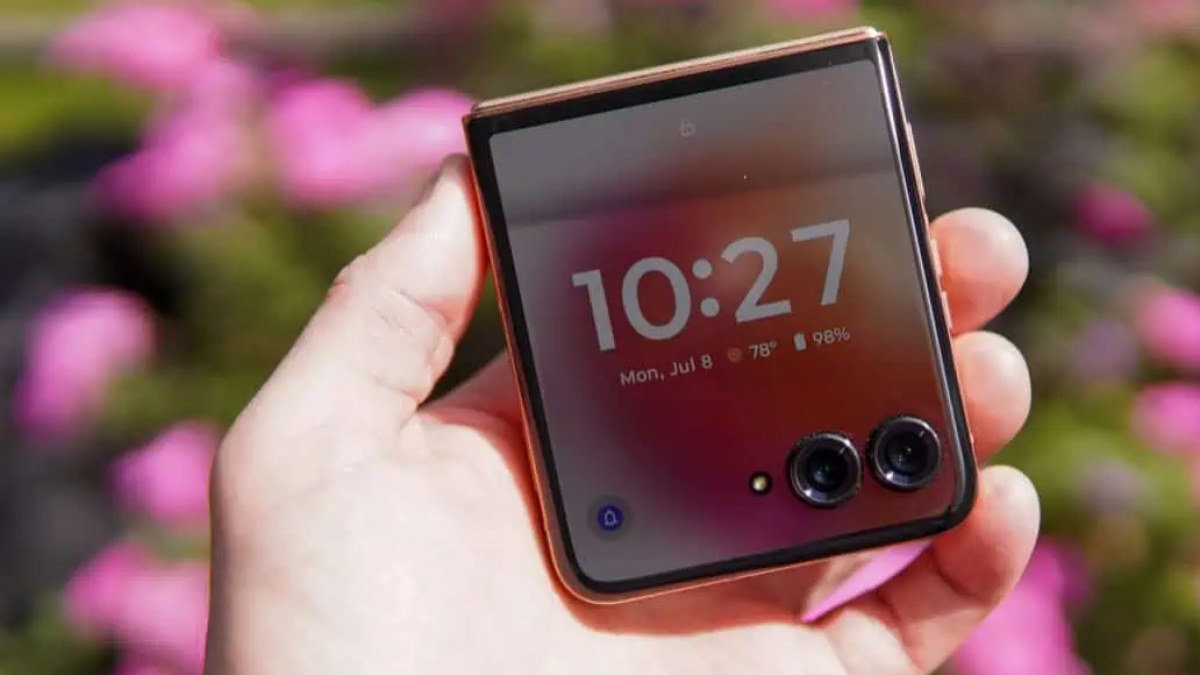 موتورولا Razr 60 Ultra با چیپ قدرتمند در تست Geekbench دیده شد