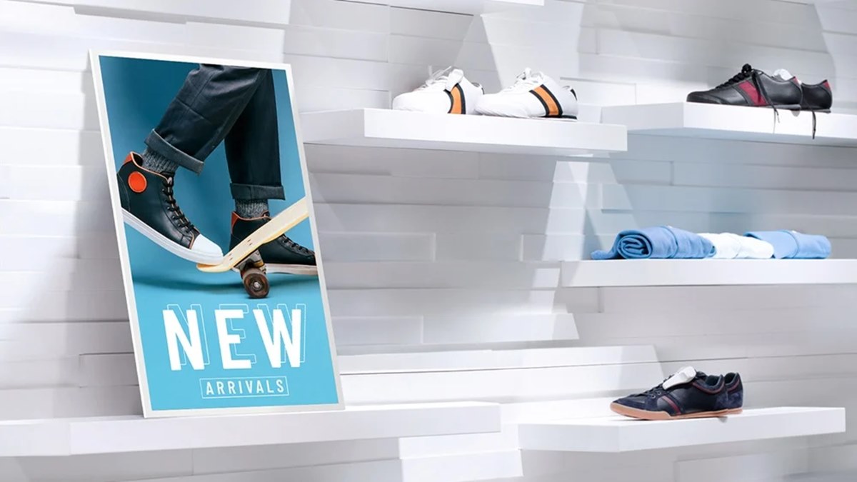 نمایشگر ۳۲ اینچی E-Paper رنگی سامسونگ با شارژ ۲۰۰ روزه معرفی شد