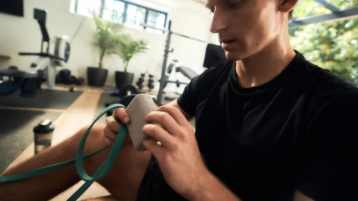 دکاتلون اسپیکر بلوتوثی پی اس 100 را با باتری 10 ساعته و مقاومت IPX7 معرفی کرد