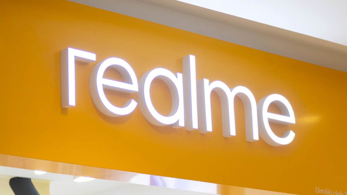 ریلمی نمونه اولیه گوشی 15000 میلی‌آمپر ساعتی خود را در جشنواره طرفداران 828 به نمایش می‌گذارد