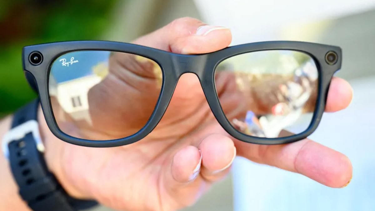 عینک هوشمند متا ؛ ابزار هوش مصنوعی که زندگی روزمره را متحول می‌کند