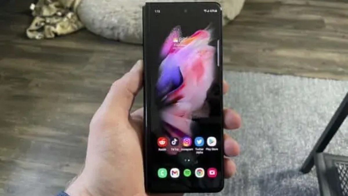 سامسونگ پشتیبانی نرم‌افزاری از گلکسی زد فولد 3 و فلیپ 3 را متوقف کرد