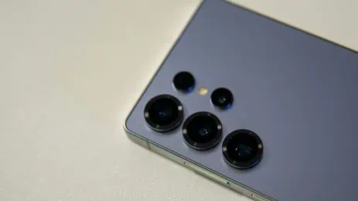 گلکسی اس 26 اولترا با نسخه سریع‌تر اسنپدراگون 8 الیت نسل 5 عرضه می‌شود