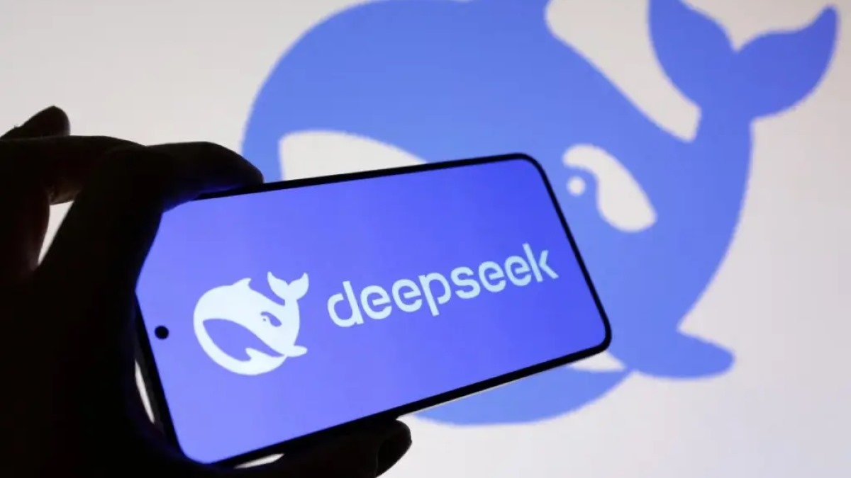 دیپ سیک برچسب اجباری هوش مصنوعی را برای همه محتواها اعمال کرد