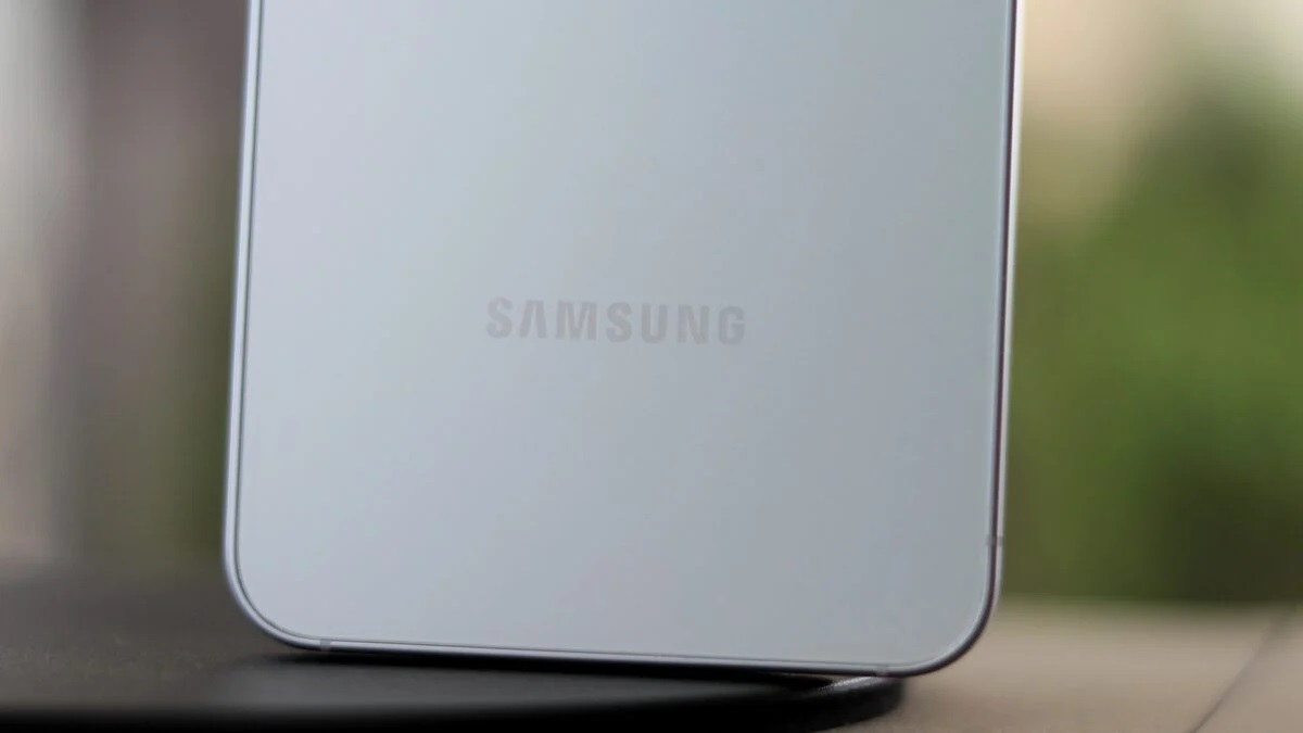 سقوط فروش آیفون 15 ؛ صعود گوشی‌های اقتصادی سامسونگ در جدول جهانی